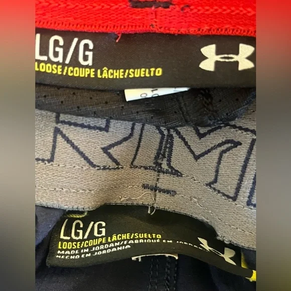 Under Armour Mens shorts 2 pairs Sz large loose fit - Picture 7 of 7